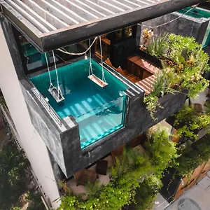 4* Hotel Esmeralda Boutique & Residences
